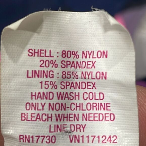 NWOT Xhilaration checkered tankini swim suit top. Size 3. Plus Junior - Picture 7 of 7